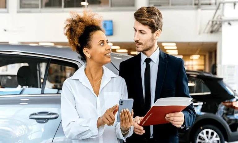 DIGITAL SOLUTIONS FOR AUTOMOTIVE FINANCE TRANSPARENCY AND PLANNING